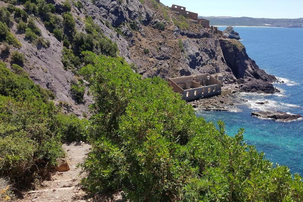 Tanca Piras - Emozioni A Strapiombo Sul Mare!!! Villa Nebida Bagian luar foto