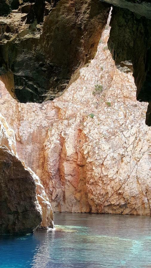 Tanca Piras - Emozioni A Strapiombo Sul Mare!!! Villa Nebida Bagian luar foto