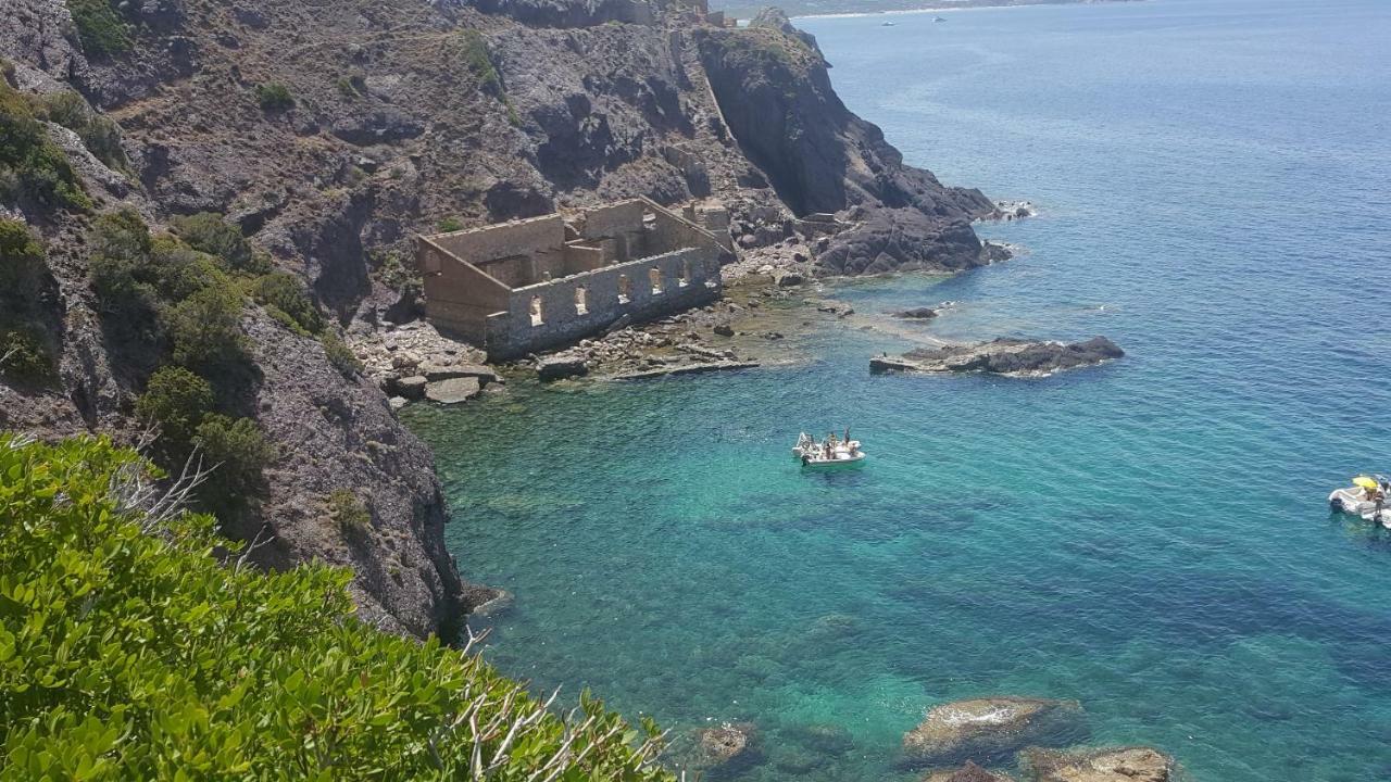 Tanca Piras - Emozioni A Strapiombo Sul Mare!!! Villa Nebida Bagian luar foto